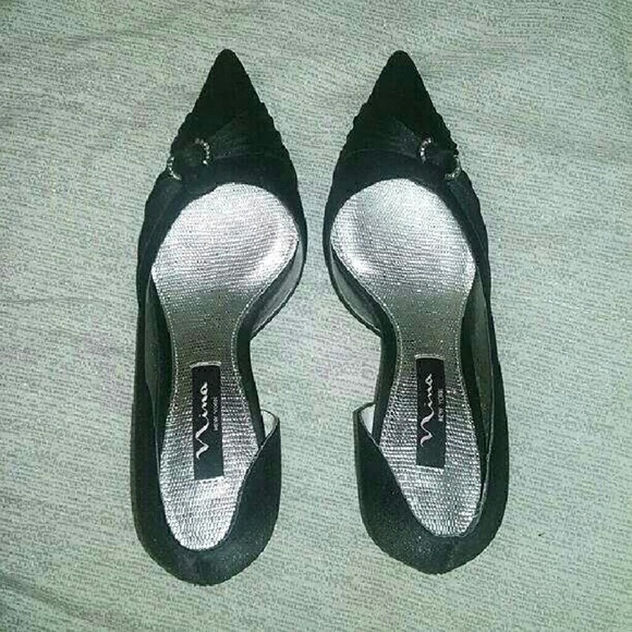 Nina Pumps!