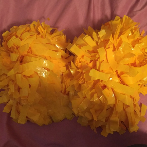 Gold Pom Poms