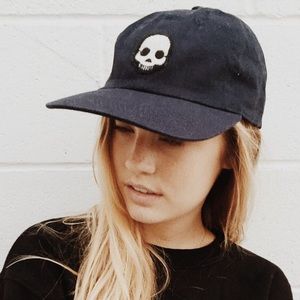 brandy melville skull hat