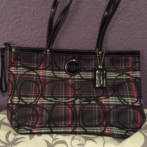 Excellent Condition Coach Purse