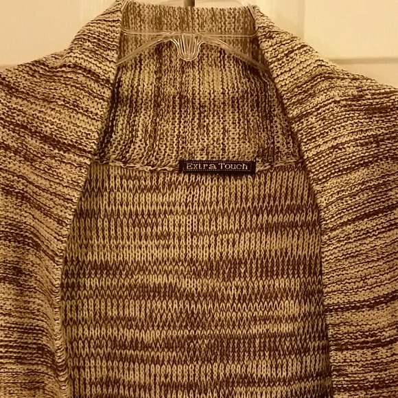 White and brown cardigan with tassles - Picture 2 of 4