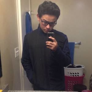 Meet your Posher, Alex