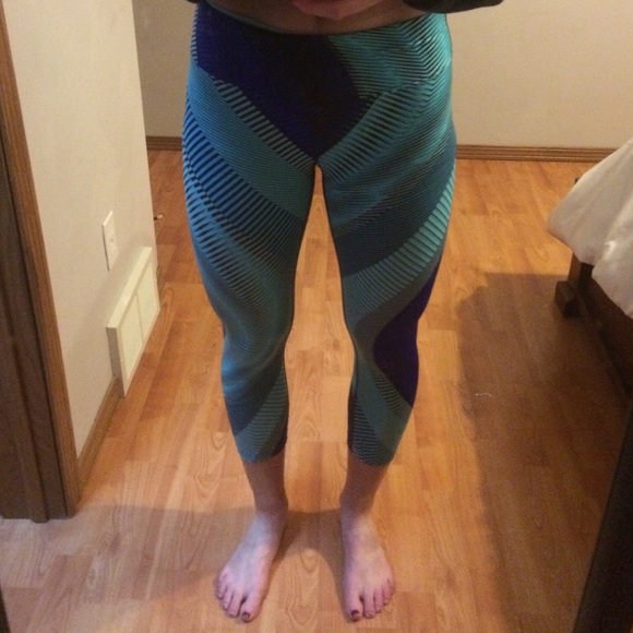 Calvin Klein performance quick dry leggings