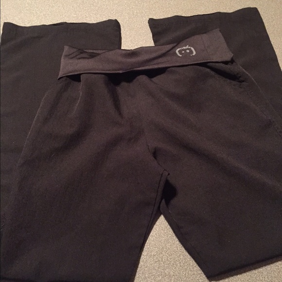 Black Medium Wonder Wink Scrub Pants