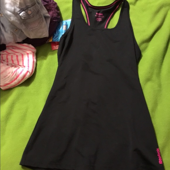 Reebok work out top