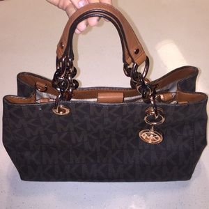 Michael Kors brown purse