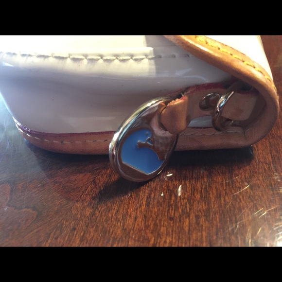 Dooney & Bourke small cosmetic case - Picture 2 of 4