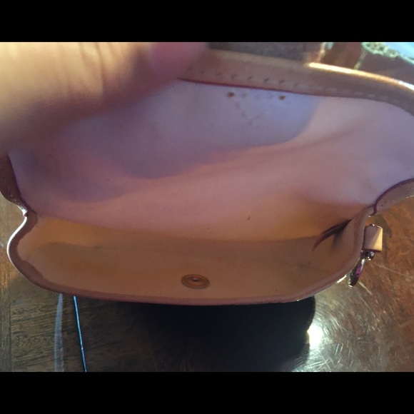 Dooney & Bourke small cosmetic case - Picture 4 of 4