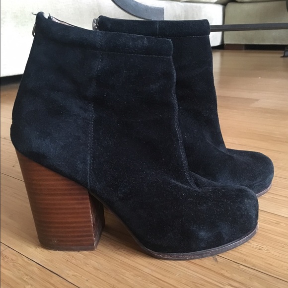 Jeffrey Campbell Black Suede Rumble Boots Size 7.5