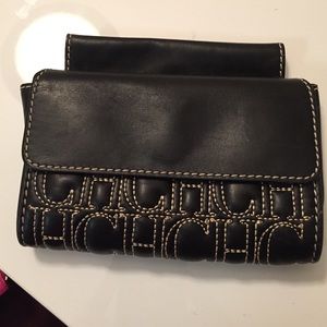 CH Carolina Herrera Pouch no belt strap