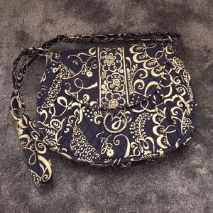 Adorable Vera Bradley messenger bag