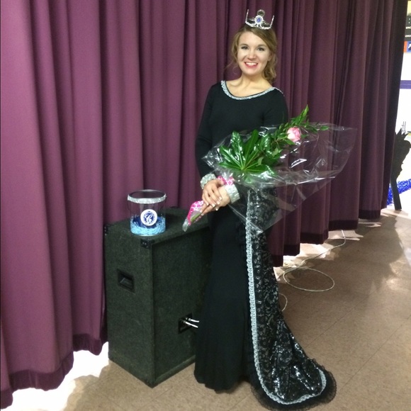 Full length formal