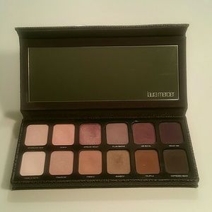 Laura Mercier Eye Art Artist's Palette