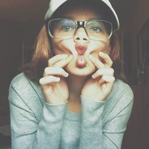 Meet your Posher, Eden