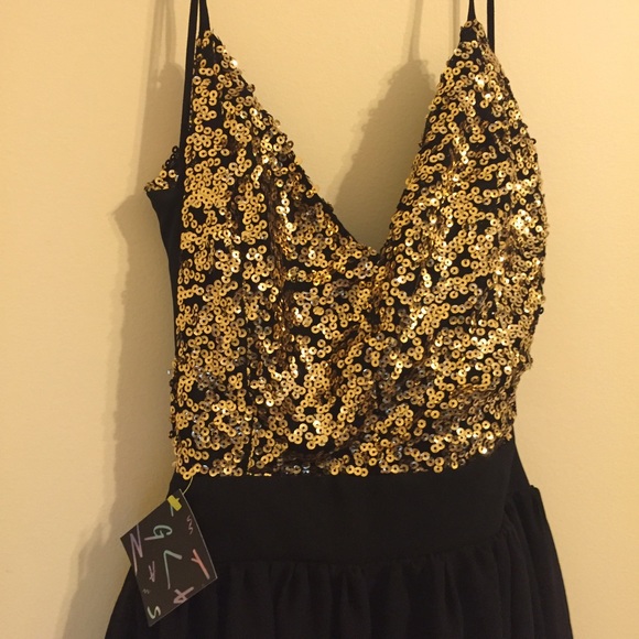 Sold - Picture 2 of 4