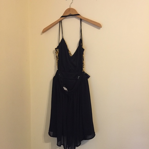 Sold - Picture 3 of 4