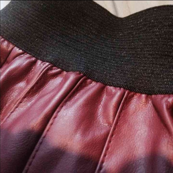 Burgundy Leather Skirt - Picture 2 of 3