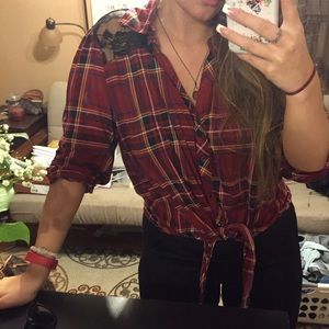 Button up lace plaid crop top