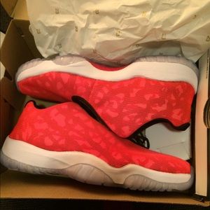 Men's Air Jordan Future Low-Bright Crimson Camo