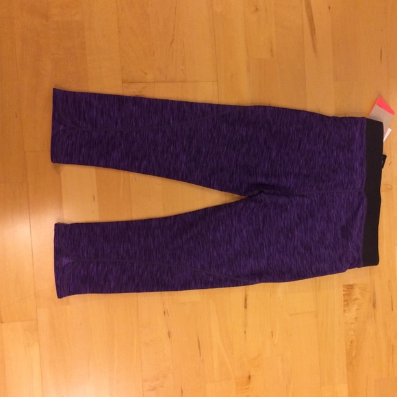 H&M Pants & Jumpsuits New Hm Workout Pants Capri New Small Purple