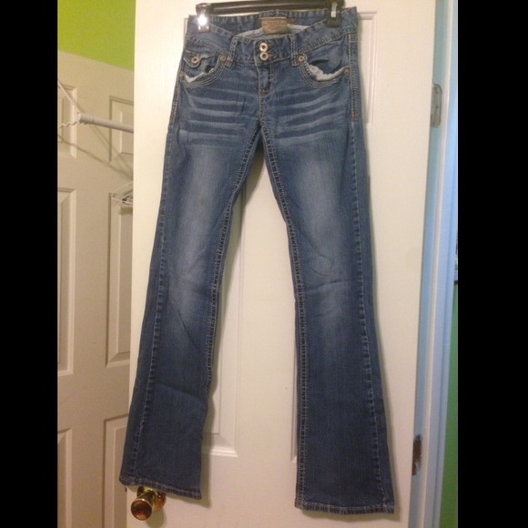 Red camel jeans