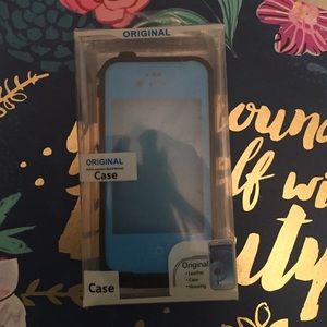 A life proof case it has never been used .