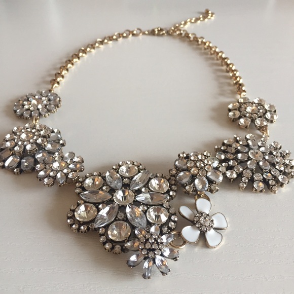 Crystal Flower Statement Necklace - Picture 4 of 5