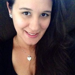 Meet your Posher, Melissa