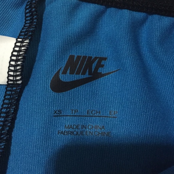 ❤️SOLD❤️NWT nike leggings - Picture 3 of 4