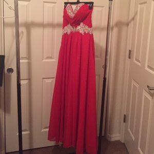 Beautiful prom dress