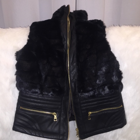 Black faux fur vest