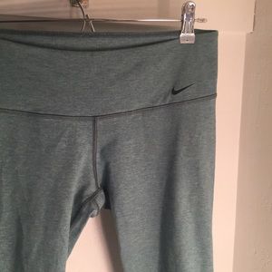 Nike•Dry Fit Leggings