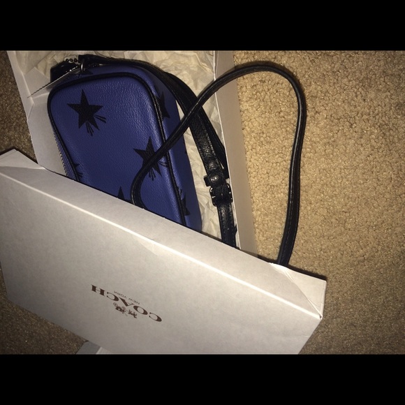 Coach Bag - Picture 3 of 4