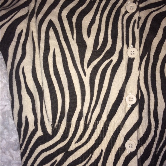 Mid cardigan . - Picture 2 of 2