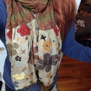 Detailed beaded scarf