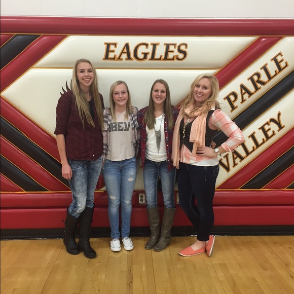 Meet your Posher, Taniah