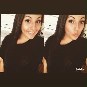 Meet your Posher, Adrianna