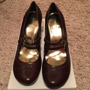 NEW, never worn, brown dress shoes
