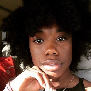 Meet your Posher, Zavia