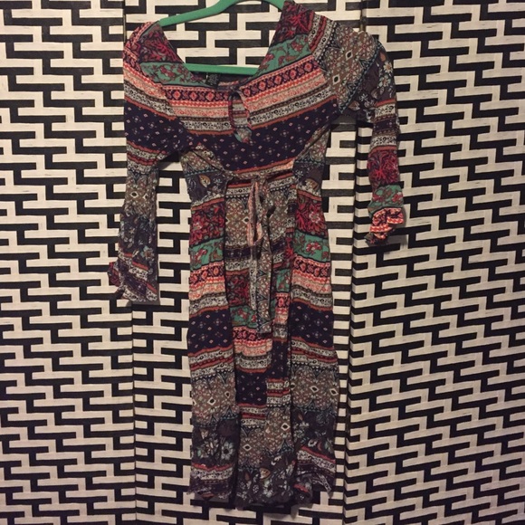 Patterned Dress - Picture 2 of 2