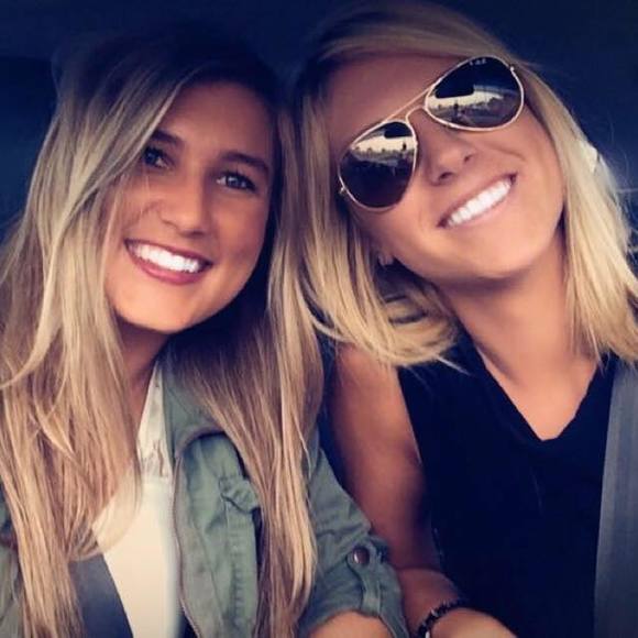 Meet your Posher, Katie - Picture 1 of 1