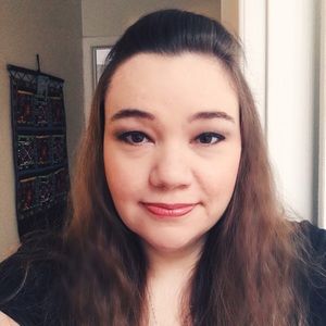 Meet your Posher, Carrie