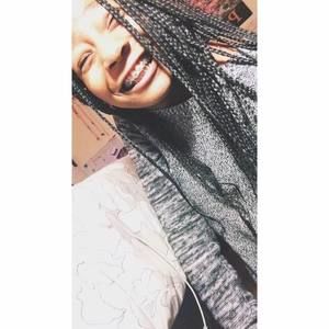 Meet your Posher, Madison