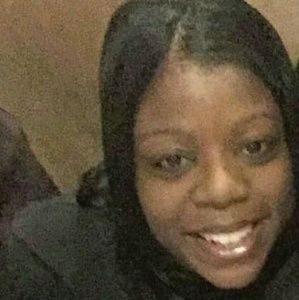 Meet your Posher, Latonya