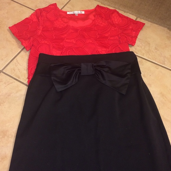 Bow pencil skirt with satin bow for valentines .