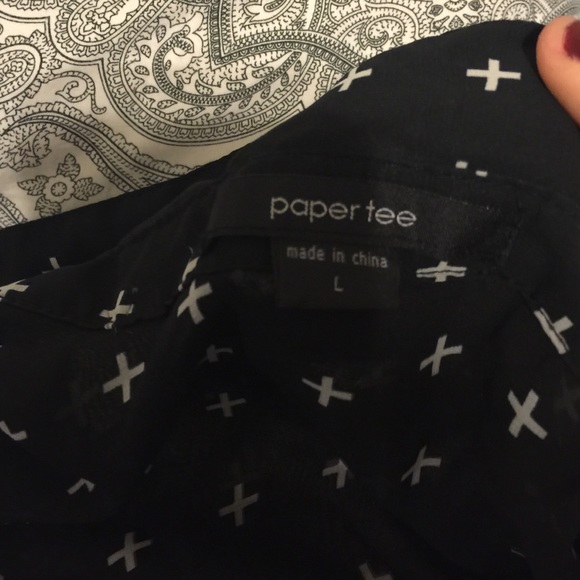 Shirt - Picture 4 of 4