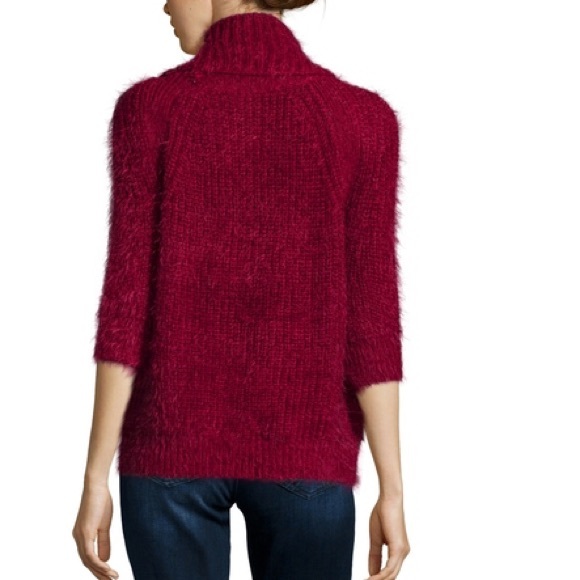 CLICHE Fuzzy Sweater in Berry - Picture 2 of 2