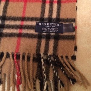 Burberry plaid scarf