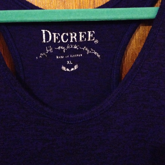 High low tank top 💜🤘🏼 - Picture 4 of 4