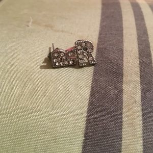 R earrings